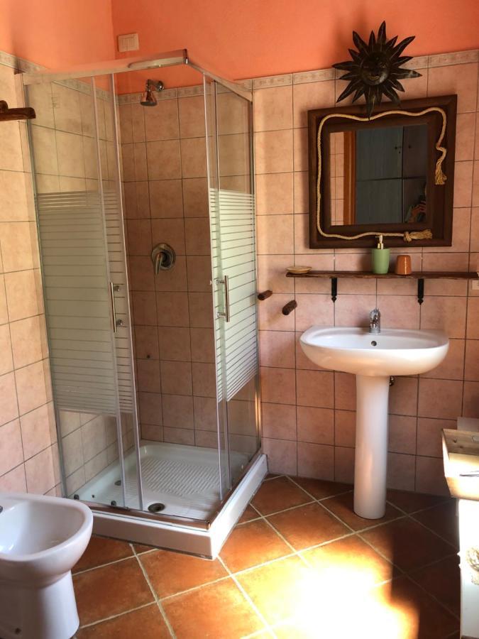 Amalfatah Hotell Teulada Eksteriør bilde